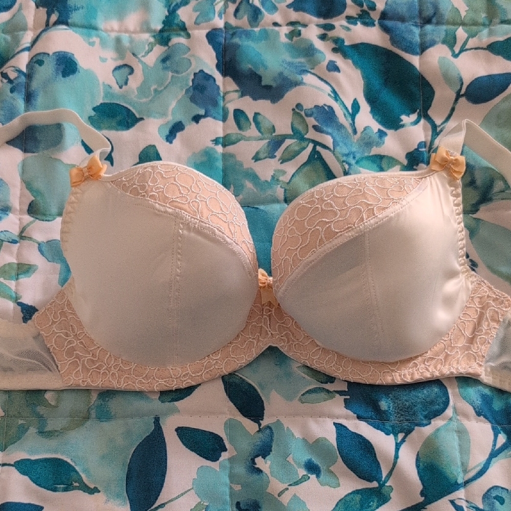 Curvy Kate Lola Padded Balconette Bra Ivory/Gold